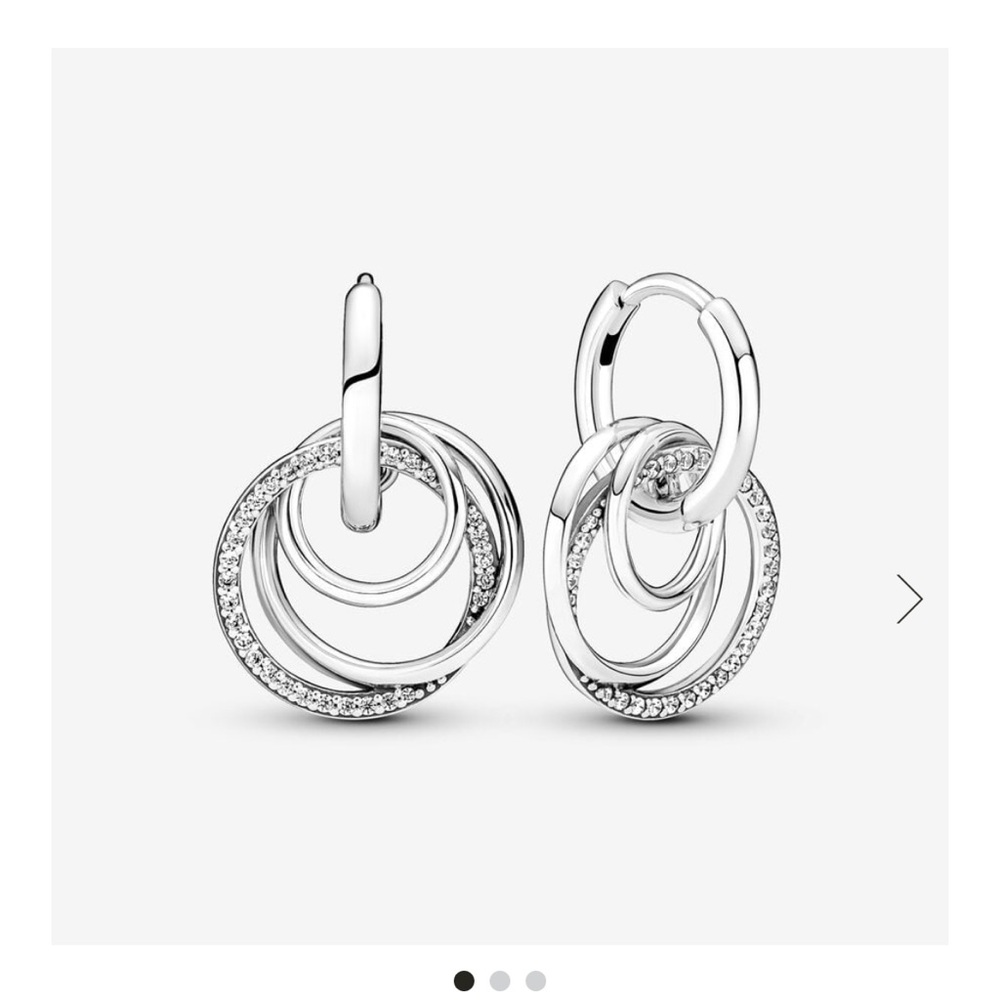 Authentic Pandora Family Always encircled hoop